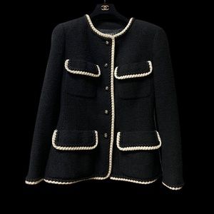 RARE CHANEL 1993 black and white runway jacket